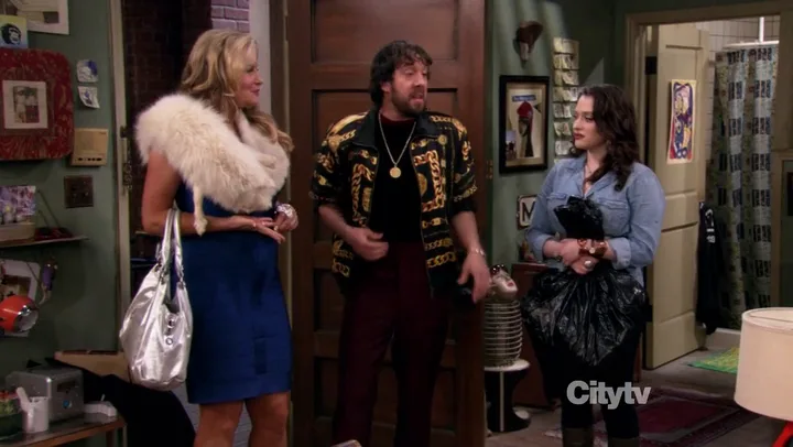2 Broke Girls "And The Messy Purse Smackdown": No Fudging in Finance