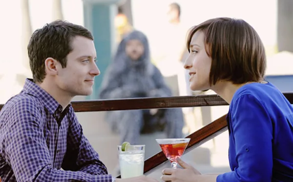 Wilfred Season 2, Episode 3 Review - "Dignity" 1