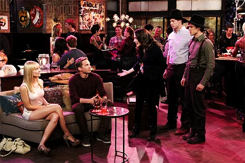 Review: 2 Broke Girls 'And The Three Boys With Wood' - Cheap And Unrefined