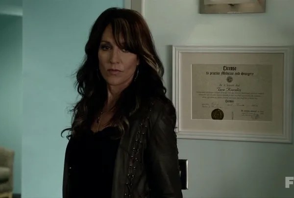 Sons of Anarchy Season 5, Episode 13 Review - "J'ai Obtenu Cette" 1