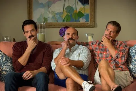 Review: Cougar Town 'I Need To Know' - We All Love Refractive Light