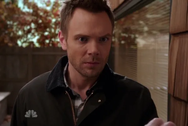 Community Season 4, Episode 5 Review - "Cooperative Escapism in Familial Relations" 8