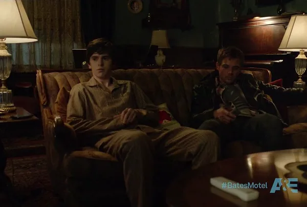 Bates Motel Season 1, Episode 3 Review - "What's Wrong with Norman" 6