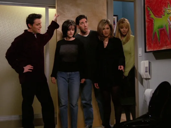 The One Where Eddie Moves In