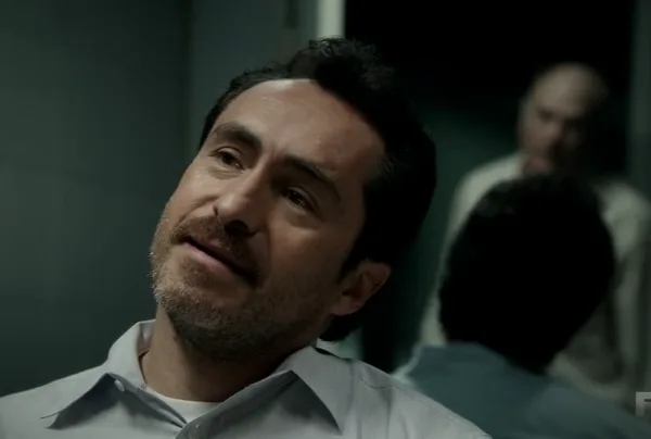 The Bridge Season 1, Episode 3 Review - "Rio" 3
