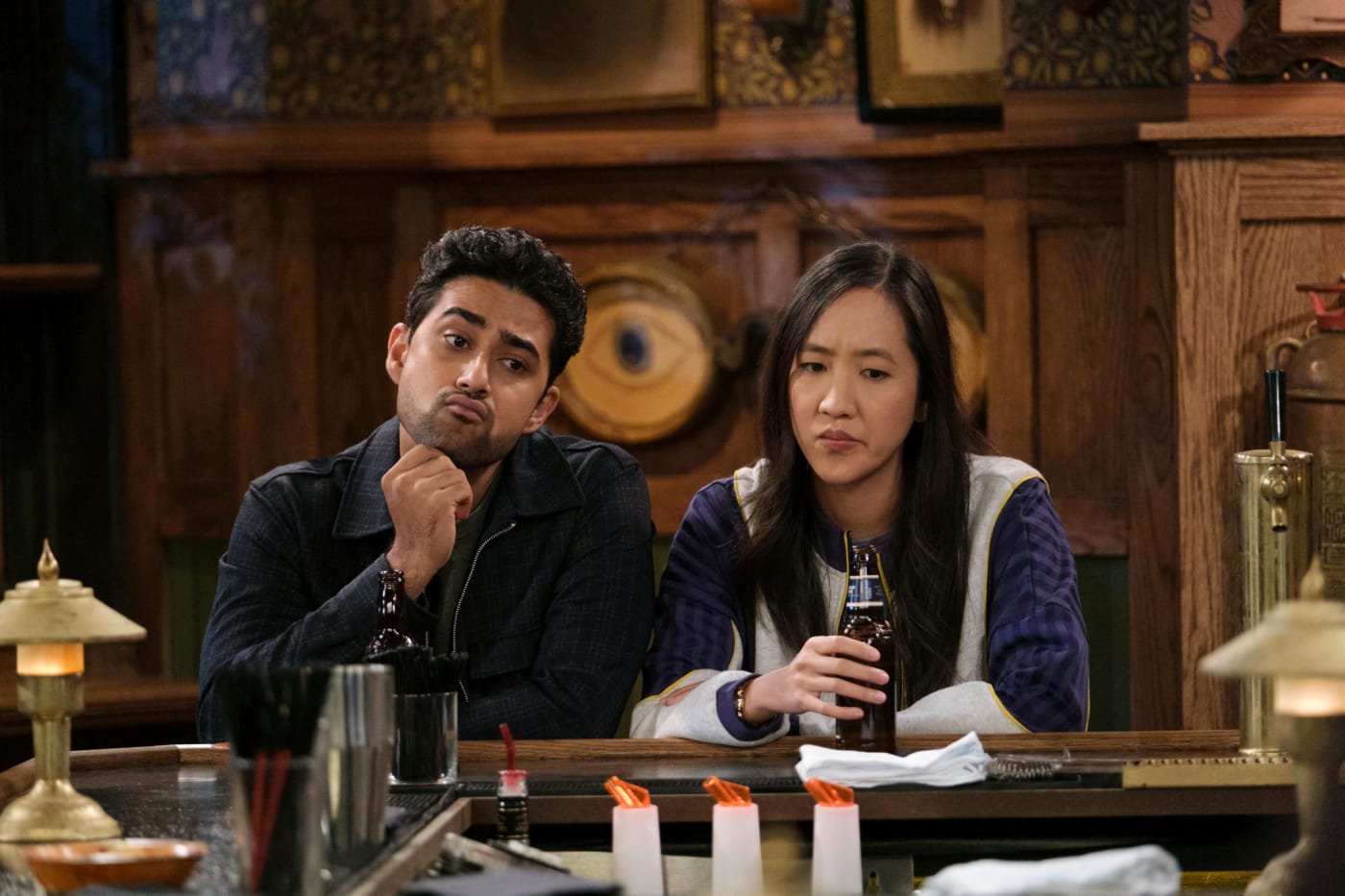 How I Met Your Father Season 1 Episode 8 Review: “The Perfect Shot” Goes for Broke In Exciting Fashion
