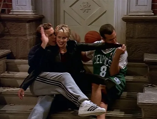 Two Guys, a Girl and a Pizza Delivery