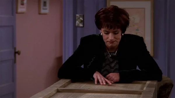 Friends The One with Chandler in a Box
