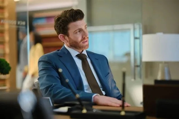 Suits LA